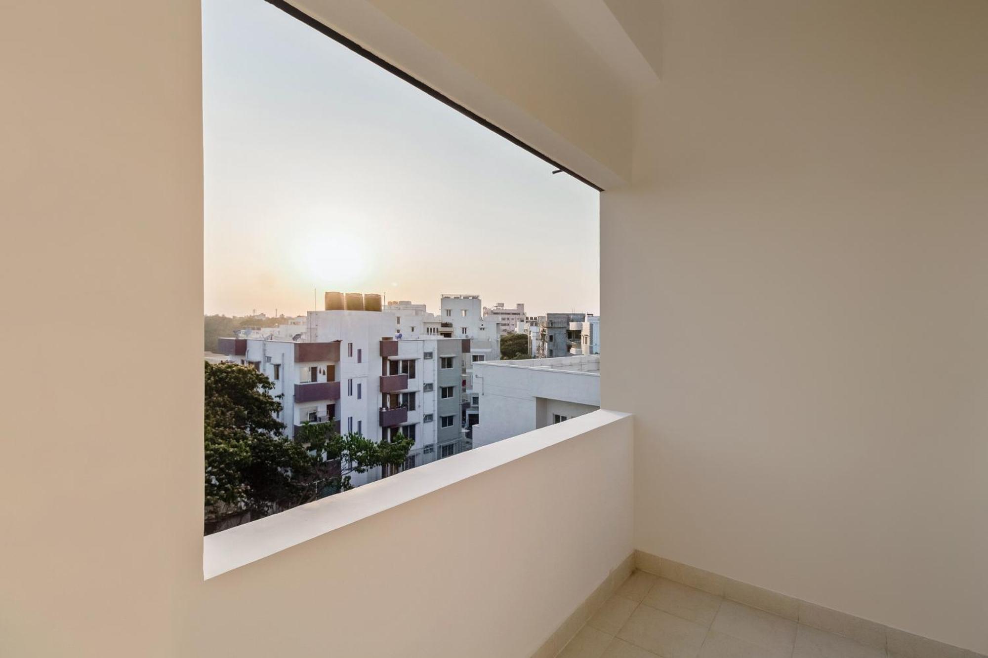 Townhouse Ramamurthy Nagar Near Baiyappanahalli Metro Station Hotel Bangalore Exterior photo